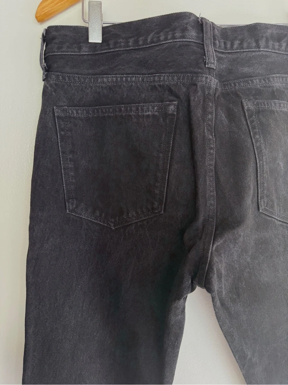 J. Crew Men's 32x32 Style# 484 Black Jeans - Picture 4 of 6